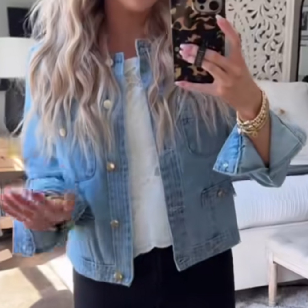 Women's Blue Denim Jacket